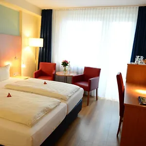 hotel-national-duesseldorf.topcolognehotels.com/